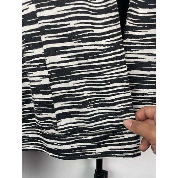 Chico’s Black White Zebra Geometric Print Open Front Long Sleeve Blazer Sz XL/16 - Picture 3 of 8